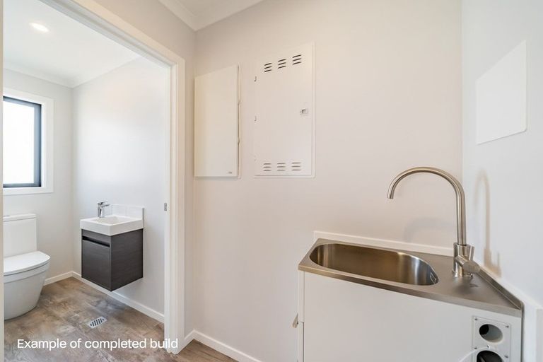 Photo of property in 17 Raeble Walkington Lane, Wallaceville, Upper Hutt, 5018