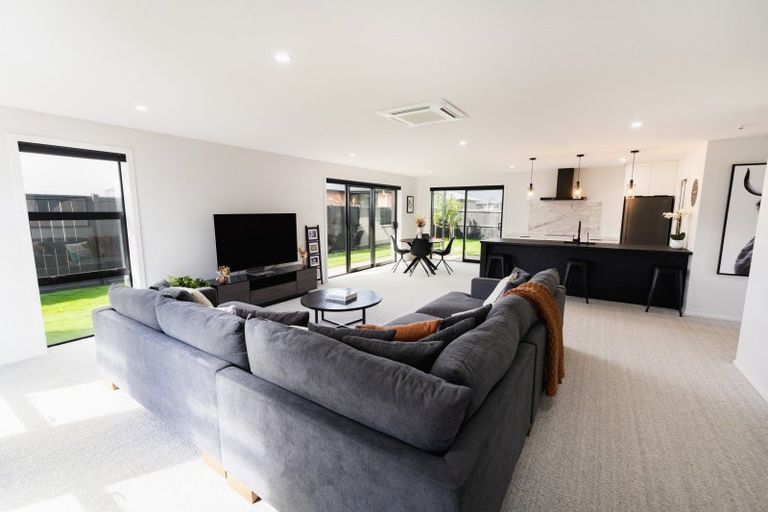 Photo of property in 180 Factory Road, Mosgiel, 9024