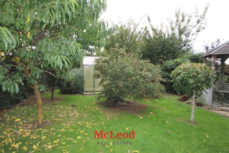 Photo of property in 53 Mcmurdo Street, Tinwald, Ashburton, 7700