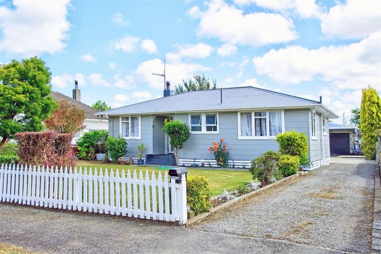 Photo of property in 5 Surrey Street, Solway, Masterton, 5810
