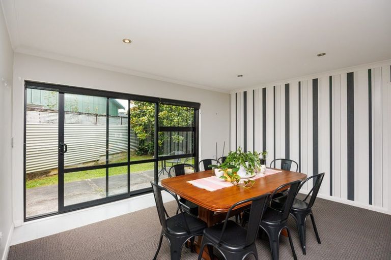 Photo of property in 12a Conway Place, Terrace End, Palmerston North, 4410