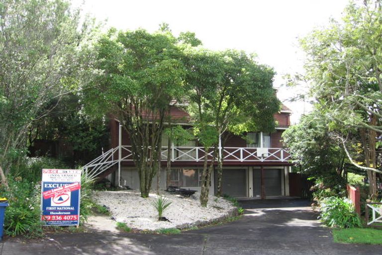 Photo of property in 10 Claret Place, Henderson, Auckland, 0612