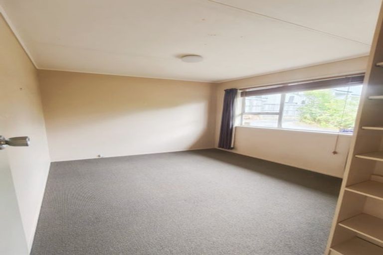 Photo of property in 37 Seon Place, Birkdale, Auckland, 0626