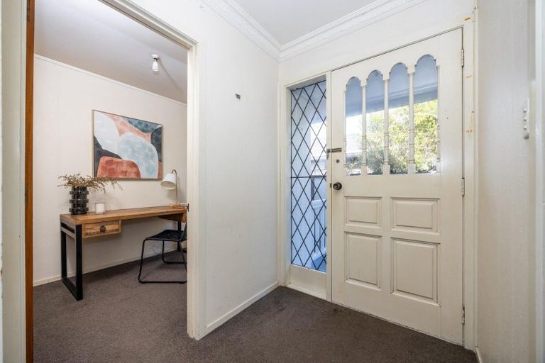 Photo of property in 14 Wilfred Street, St Andrews, Hamilton, 3200