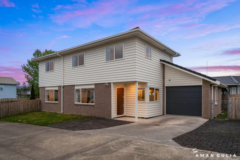 Photo of property in 19 Waitoro Lane, Henderson, Auckland, 0612