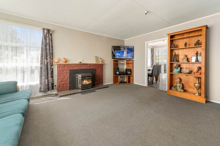 Photo of property in 18 Fenruss Street, Fairy Springs, Rotorua, 3015