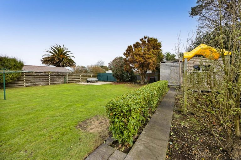 Photo of property in 74 Puriri Street, Hawera, 4610
