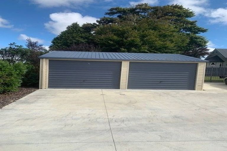 Photo of property in 833 Main North Road, Belfast, Christchurch, 8051