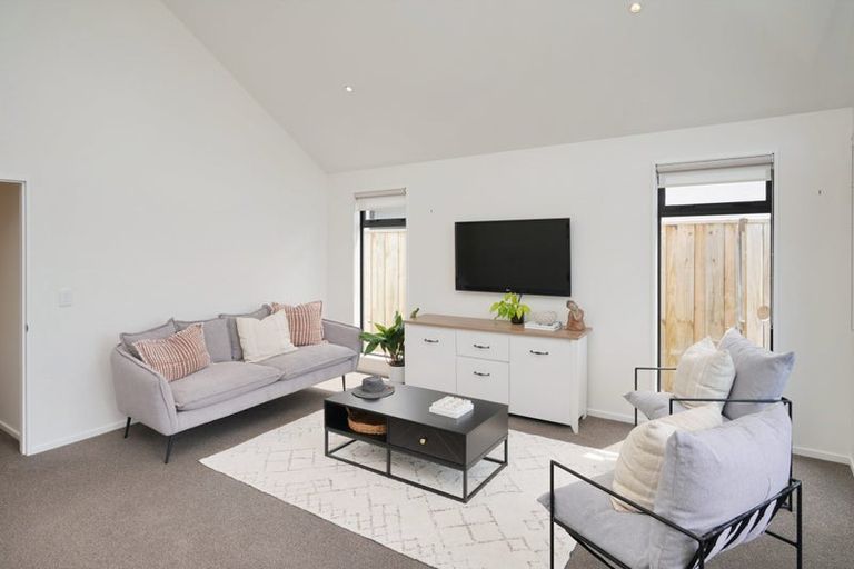 Photo of property in 25a Lakeside Drive, Pegasus, 7612