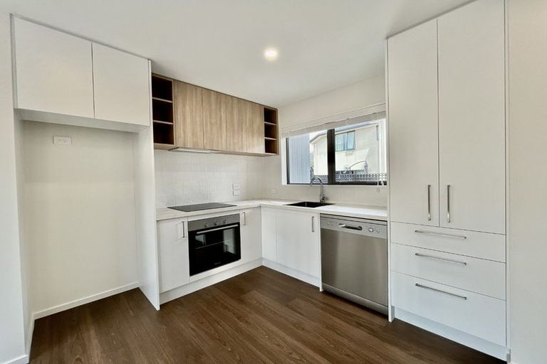 Photo of property in 10/95 Olliviers Road, Phillipstown, Christchurch, 8011