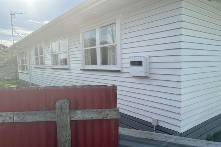 Photo of property in 18a Easton Street, Foxton, 4814