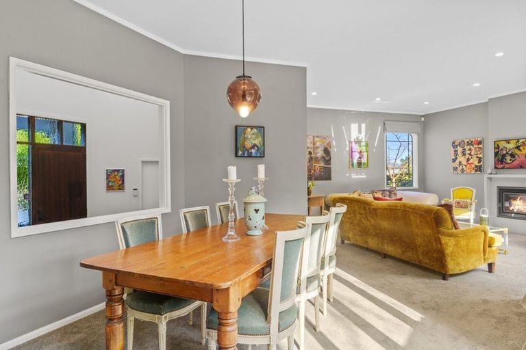 Photo of property in 1/10 Ringwood Street, Torbay, Auckland, 0630