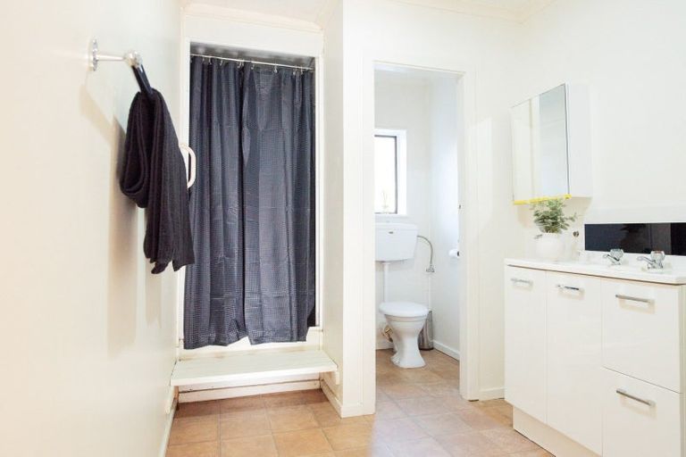 Photo of property in 91 Waikawa Road, Picton, 7220