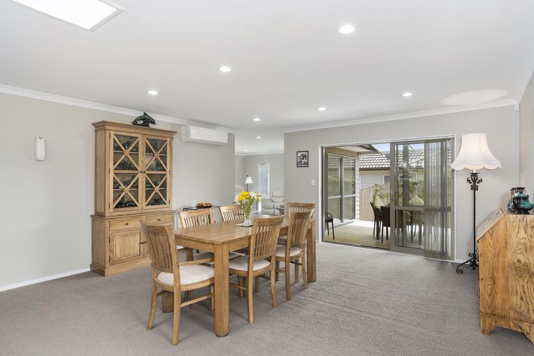 Photo of property in 5 Te Otinga Place, Pyes Pa, Tauranga, 3112