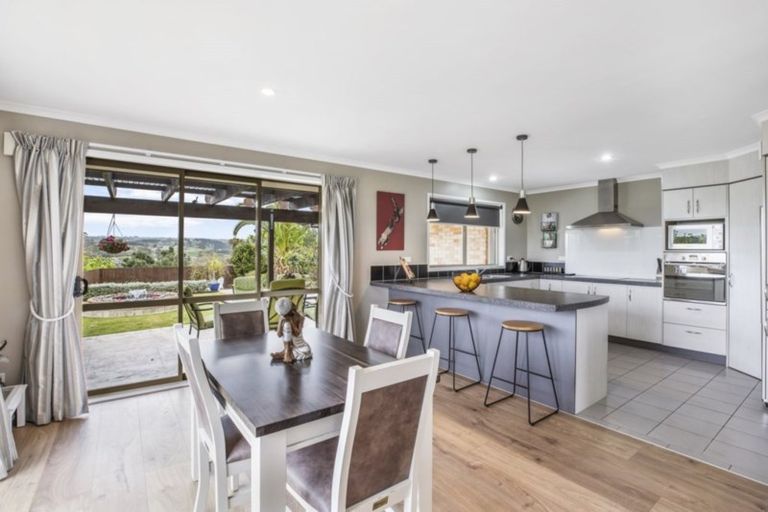 Photo of property in 44 Bellbird Rise, Pyes Pa, Tauranga, 3112