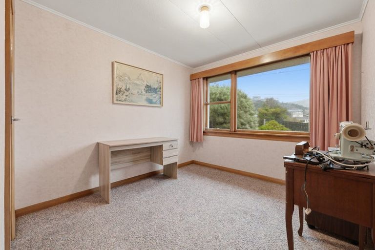 Photo of property in 8 Bell Crescent, Concord, Dunedin, 9018