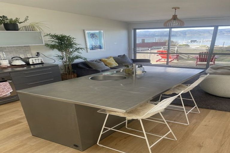 Photo of property in 23/2 Onslow Road, Khandallah, Wellington, 6035