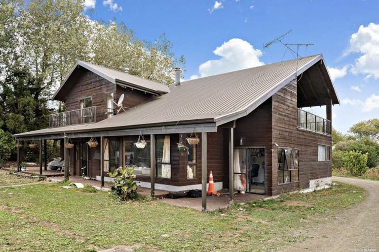 Photo of property in 52 Blackbridge Road, Dairy Flat, Albany, 0794