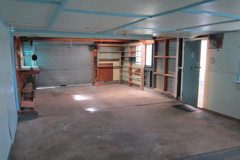 Photo of property in 177 Bartholomew Road, Levin, 5510