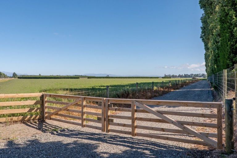 Photo of property in 638 Telegraph Road, Charing Cross, 7671