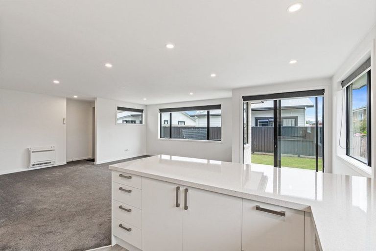 Photo of property in 5b Queen Street, Mosgiel, 9024