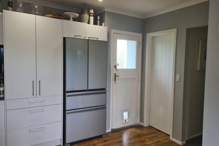 Photo of property in 21 Augustus Street, Carterton, 5713