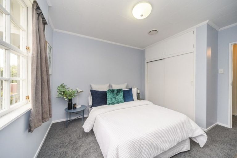 Photo of property in 25 Chilton Grove, Hokowhitu, Palmerston North, 4410