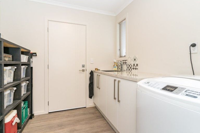 Photo of property in 35 Heathfield Drive, Mosgiel, 9024