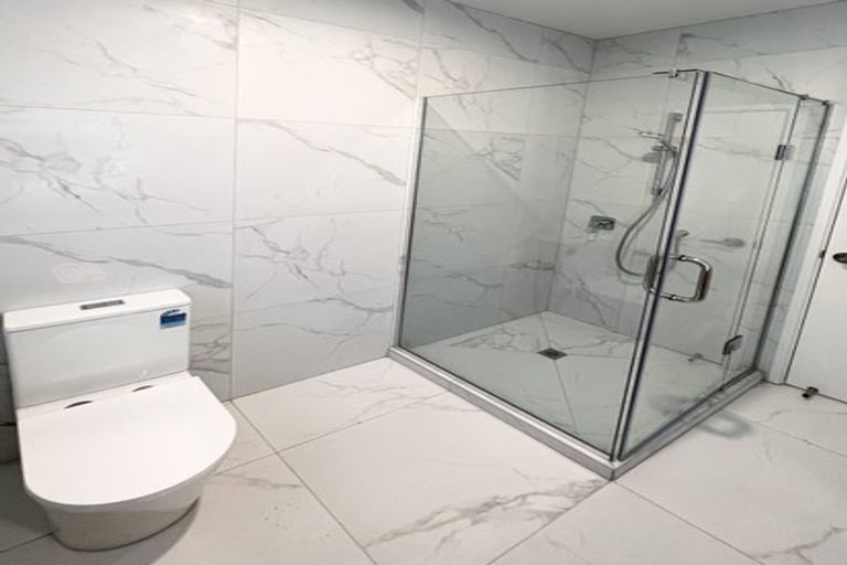 Photo of property in 6 Pohewa Road, Silverdale, 0932