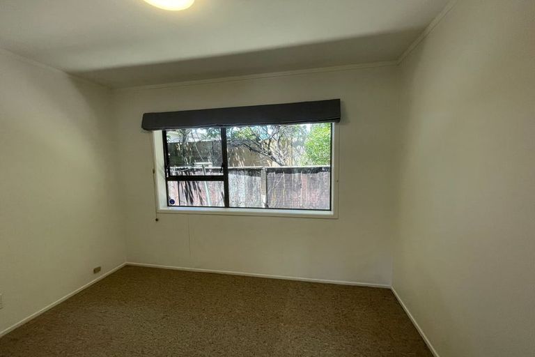 Photo of property in 2/246 Beach Road, Campbells Bay, Auckland, 0630