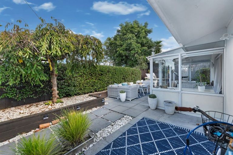 Photo of property in 5/17 Church Street, Devonport, Auckland, 0624