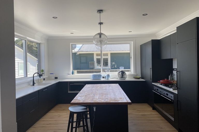 Photo of property in 129 William Street, Petone, Lower Hutt, 5012