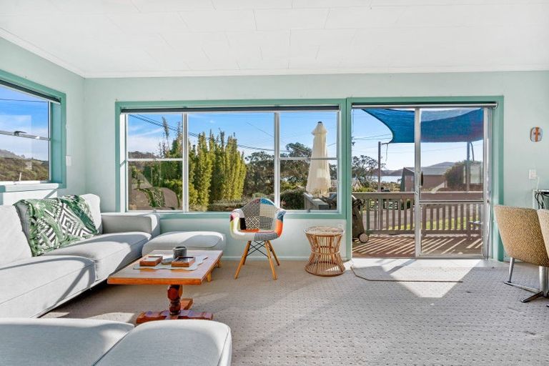 Photo of property in 70 Rapata Road, Oakura, Hikurangi, 0184