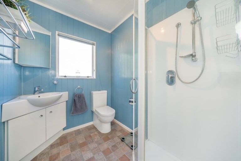 Photo of property in 18 Tulsa Grove, Totara Park, Upper Hutt, 5018