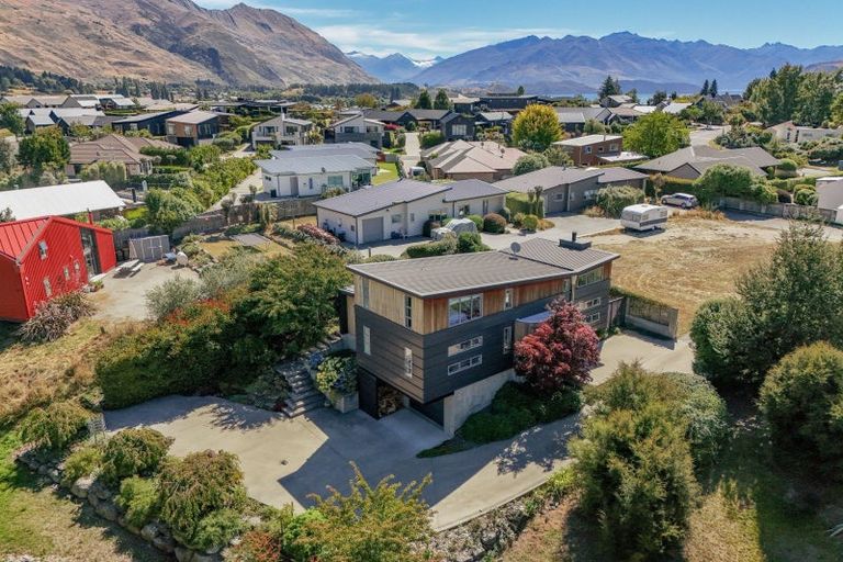 Photo of property in 203b Stone Street, Wanaka, 9305