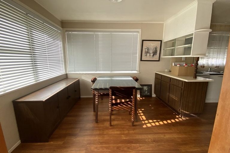 Photo of property in 83 Hepburn Road, Glendene, Auckland, 0602