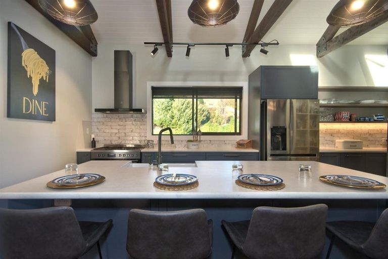 Photo of property in 9 Precipice Lane, Glenorchy, 9372