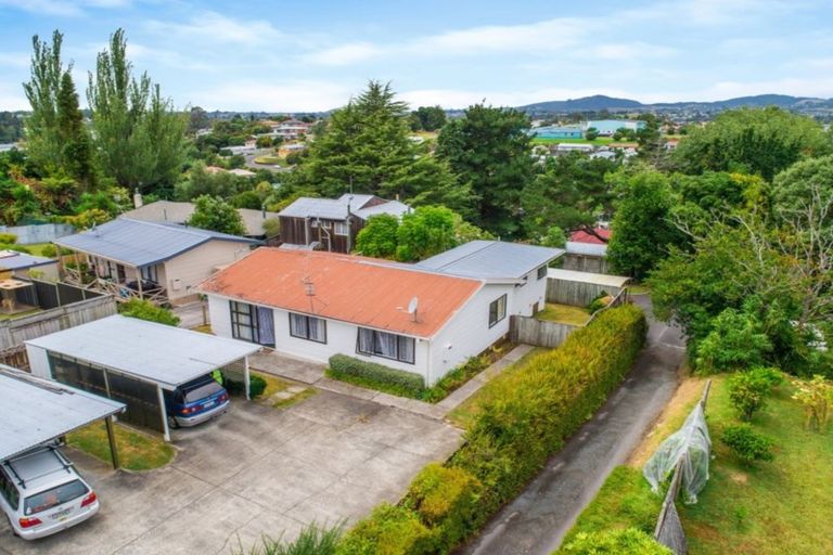 Photo of property in 2/14 Greerton Road, Gate Pa, Tauranga, 3112