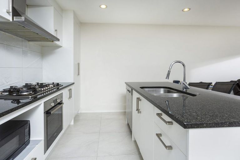 Photo of property in 31/5 Perekia Street, Albany, Auckland, 0632