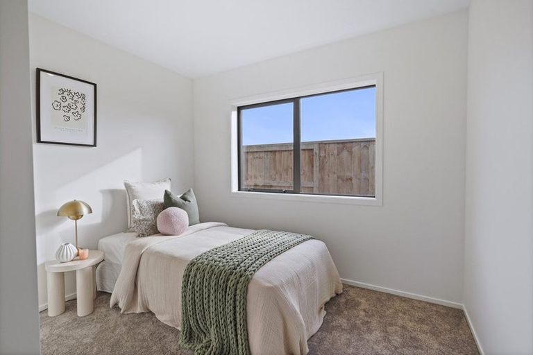 Photo of property in 22 Oneone Street, Cambridge, 3493