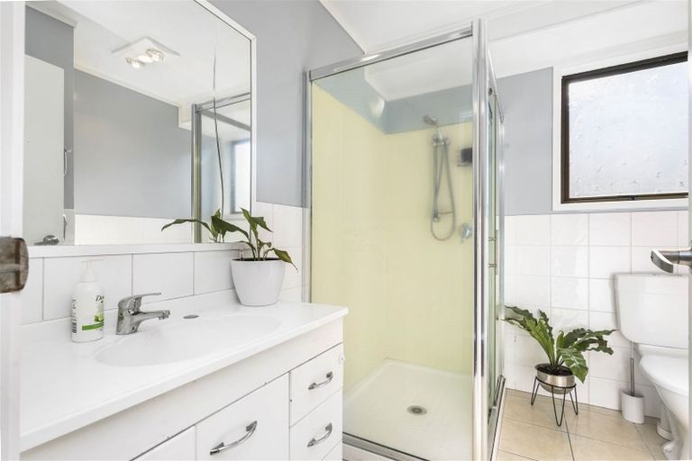 Photo of property in 2 Glamis Avenue, Dinsdale, Hamilton, 3204