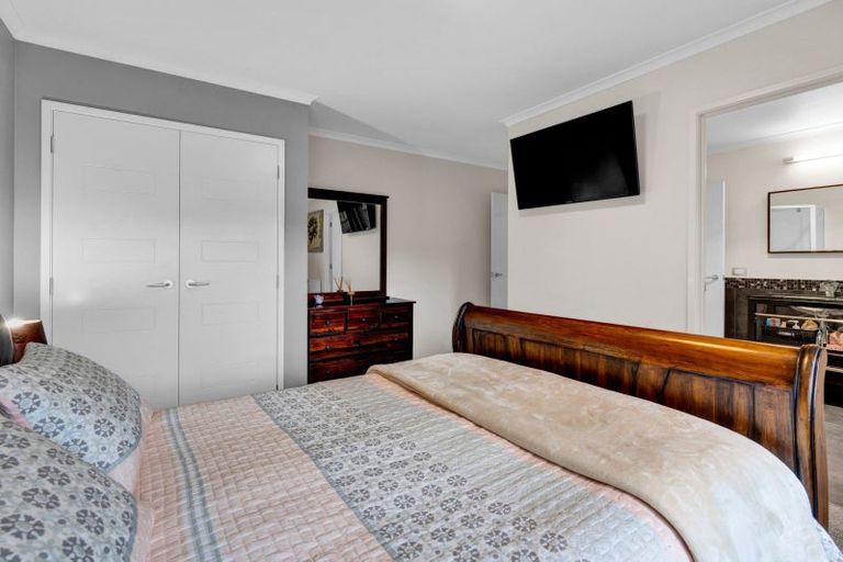 Photo of property in 40 Redwood Crescent, Hurdon, New Plymouth, 4310