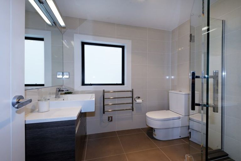 Photo of property in 92 Schnapper Rock Road, Schnapper Rock, Auckland, 0632