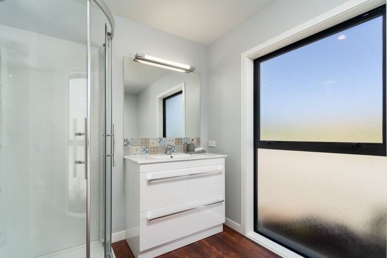 Photo of property in 4 Airstrip Ridge Road, Parkvale, Carterton, 5792