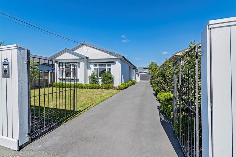 Photo of property in 25 Flockton Street, Mairehau, Christchurch, 8013