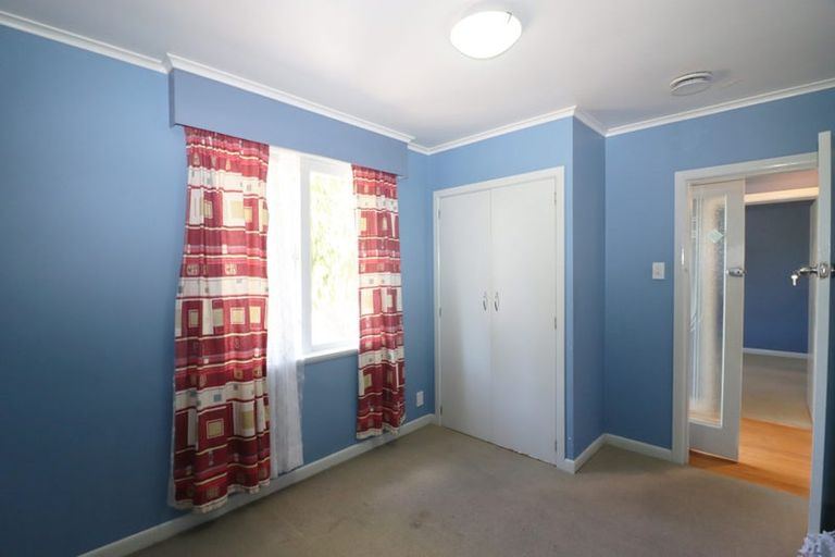 Photo of property in 1/41 Pomaria Road, Henderson, Auckland, 0610