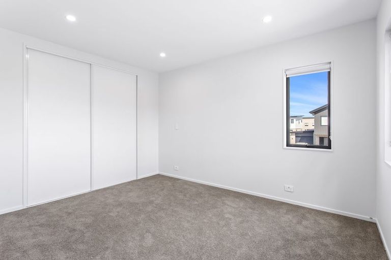 Photo of property in 46 Katikati Drive, Manurewa, 2102