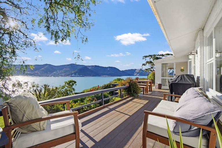 Photo of property in 1/35 Ranui Crescent, Diamond Harbour, Lyttelton, 8971