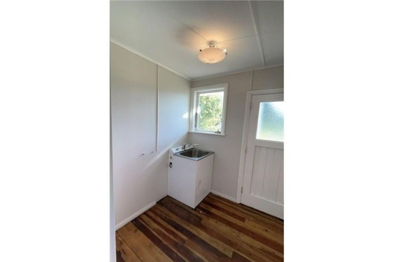 Photo of property in 59 Bell Street, Tawa, Wellington, 5028