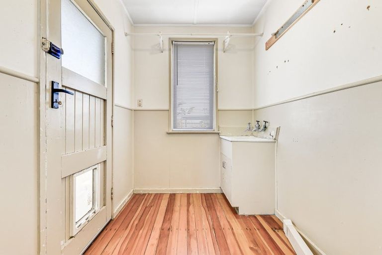 Photo of property in 21 Churchill Avenue, Maeroa, Hamilton, 3200